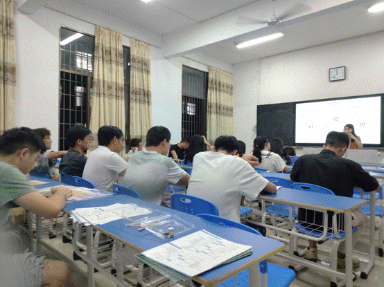 一群人站在桌子边描述已自动生成